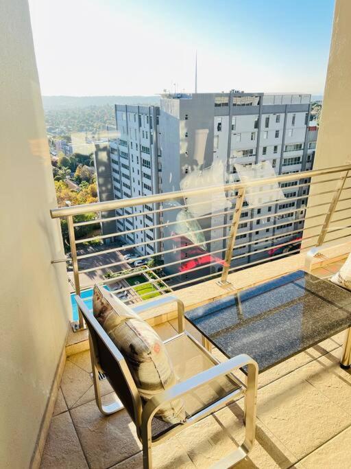 Duplex Penthouse 24H Electricity Apartment Johannesburg Ngoại thất bức ảnh